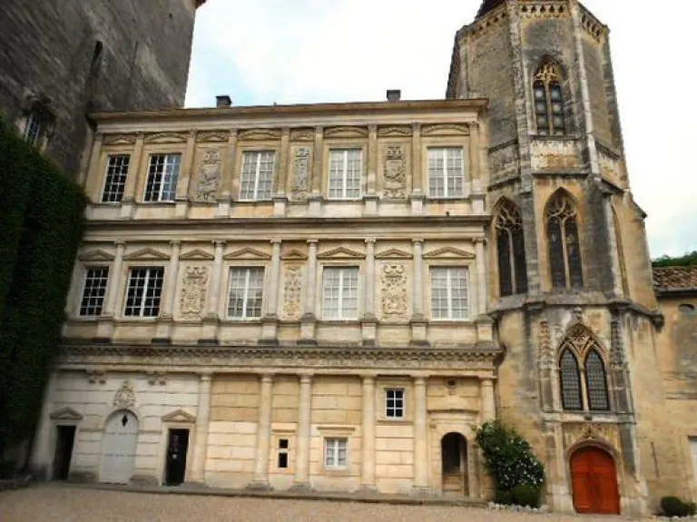 Façade du duché