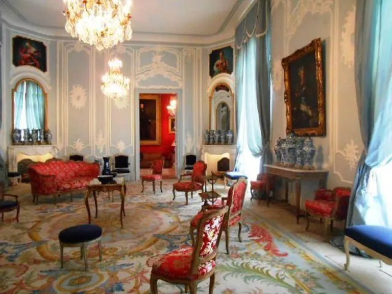 Salon  Duché d'Uzès